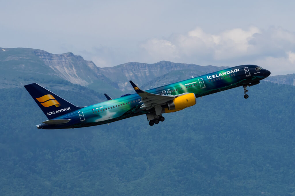 Icelandair Boeing 757–200